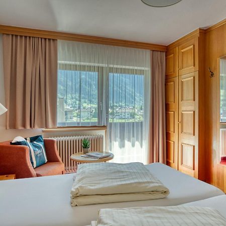 Hotel Jaegerhof Oetz Eksteriør bilde